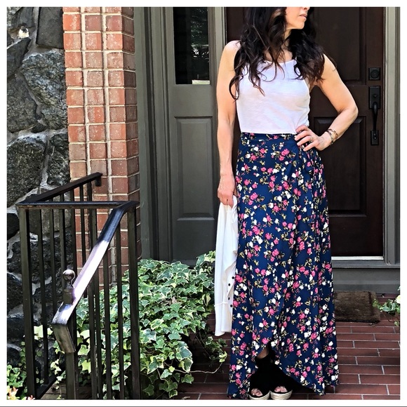 Bohemian chic Floral maxi full wrap skirt - Picture 3 of 8